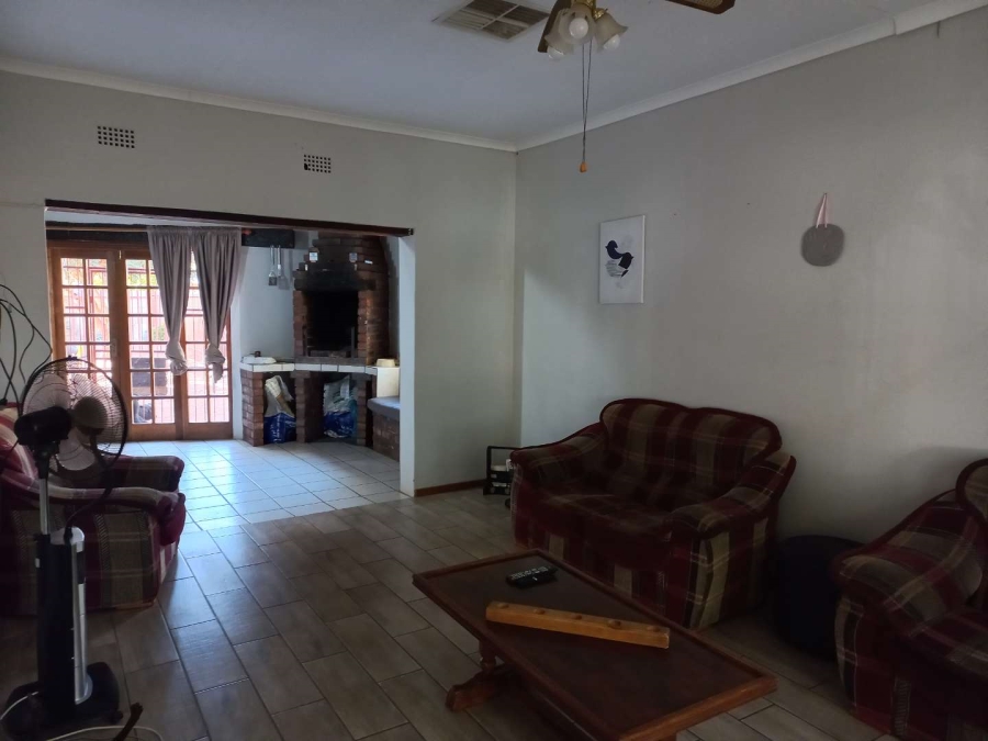 5 Bedroom Property for Sale in Blydeville Northern Cape